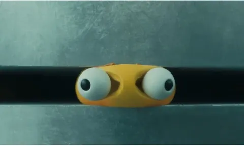 Quảng cáo "nghiền nát mọi thứ" để tạo ra iPad Pro bị chỉ trích dữ dội