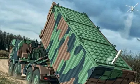 Loại vũ khí đáng sợ, “khạc ra” hơn 100 UAV cảm tử trong vòng vài phút