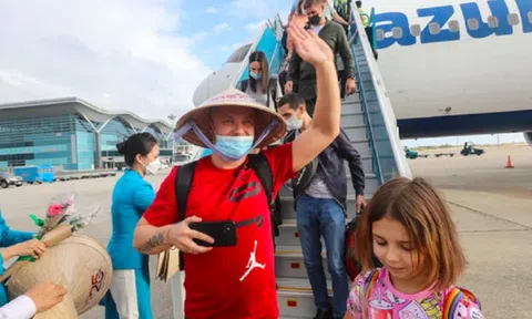 Khách quốc tế đến Việt Nam bằng đường hàng không tăng mạnh