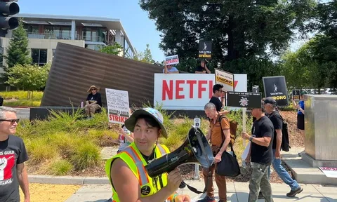 AI khiến loạt ông lớn Netflix, Motorola, Disney… cũng phải e ngại