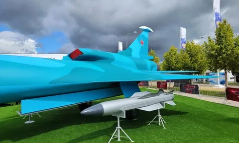 Máy bay không người lái tấn công “Thần sấm” Grom UCAV: Lột xác ngoạn mục