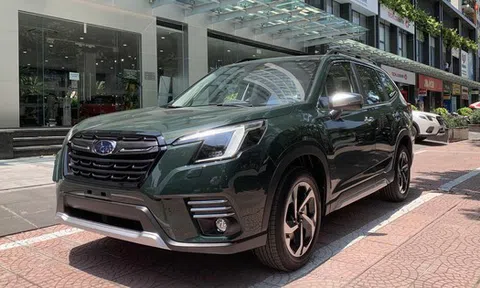 Dọn bản nhập Thái, Subaru Forester giảm sốc 230 triệu, xuống ngang giá Mazda CX-5 bản cao