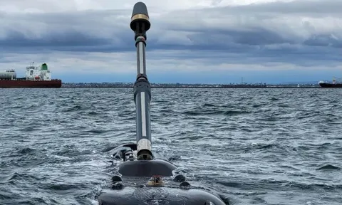 Tàu ngầm không người lái Orca “Cá voi sát thủ” làm chủ đáy biển khơi