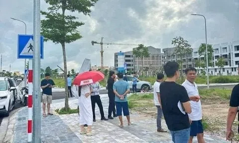 Giá đất nền, nhà phố, nhà riêng cả Hà Nội và TP.HCM đều neo cao: "Trong 3 năm tới, giá bán tiếp tục đà tăng"