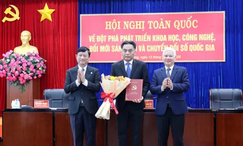 Chuẩn y ông Nguyễn Lộc Hà làm Phó Bí thư tỉnh Bình Dương