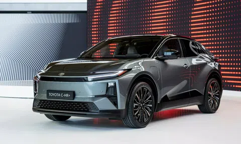 Toyota tung SUV điện mới: Lớn hơn Corolla Cross, màn 14inch, chạy tới 600km/sạc, hướng tới 'người độc thân đang hẹn hò'