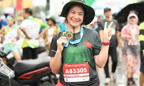 Tiền Phong Marathon 2025: Rạng rỡ khoảnh khắc chiến thắng