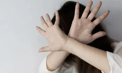 Tìm cô gái liên quan vụ mua bán người, ép vào cơ sở massage ở Long An