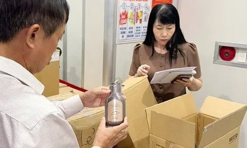 Mỹ phẩm dỏm ngập "chợ trời 4.0"