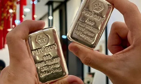 Giá bạc hôm nay 22/5: bật tăng khi đồng USD trượt giá