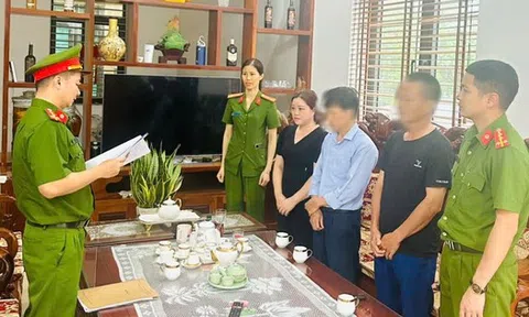 Khởi tố nữ chủ xưởng sản xuất hàng loạt đồ ăn vặt "sạch, ngon" giả