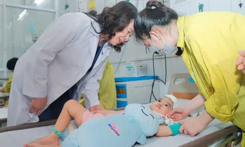 Chăm sóc sức khỏe cho trẻ em là chuẩn bị cho tương lai của đất nước