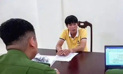 Bắt giam 2 cựu huấn luyện viên bóng đá ở Khánh Hòa ăn chặn tiền của cầu thủ