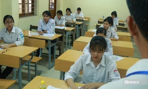 Nước rút ôn thi tốt nghiệp THPT 2025: Học sinh cần lưu ý gì để “ăn điểm” môn Ngữ văn?