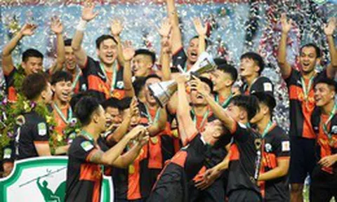 CLB Ninh Bình đổi tên, tiếp tục nâng chất lượng đội hình