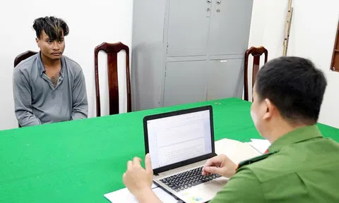 Tạm giữ kẻ chém hàng xóm tử vong vì đâm trúng chó chạy ra đường
