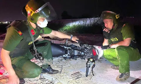 Công an truy đuổi nhóm thanh thiếu niên mang hung khí gây rối