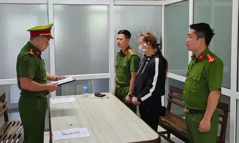 Bắt nữ giám đốc tự sản xuất mỹ phẩm 'cao cấp' mang thương hiệu riêng