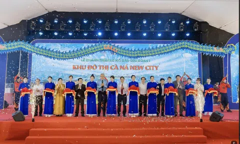 Hàng trăm khách tham dự lễ mở bán và khánh thành giai đoạn 1 dự án - Cà Ná New City