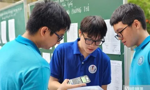 Đáp án môn Toán thi tốt nghiệp THPT 2025 mã đề 020 nhanh nhất, đầy đủ nhất