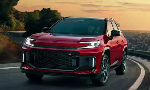 SUV Toyota bán chạy nhất thế giới: Ngang cỡ CR-V mà giá gấp đôi, đắt có 'xắt ra miếng'?