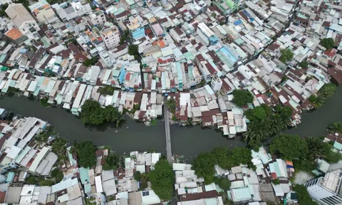 Một địa phương Việt Nam lên kế hoạch dời gần 40.000 căn nhà