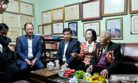 Phó Chủ tịch Quốc hội Nguyễn Thị Thanh thăm người có công, gia đình chính sách ở Lâm Đồng
