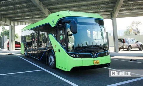 Hà Nội: Đẩy nhanh tiến độ việc chuyển đổi phương tiện giao thông “xanh”