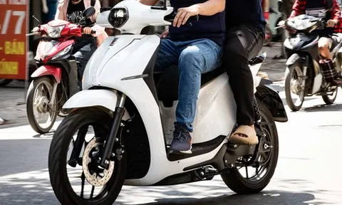 Phần Lan có xe máy điện Guinness công nhận đi xa nhất, 'bác Grab nào đó' đã đi xa hơn bằng xe điện Việt