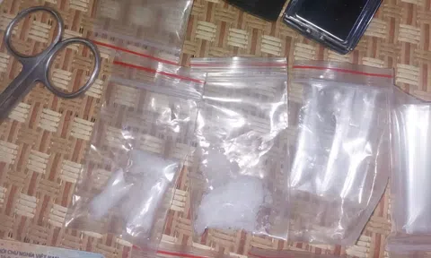 Triệt phá tụ điểm ma túy nằm sâu trong rừng cao su