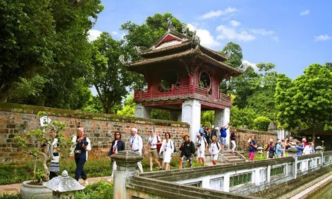 Hơn 1,5 triệu lượt khách quốc tế đến Việt Nam trong tháng 7