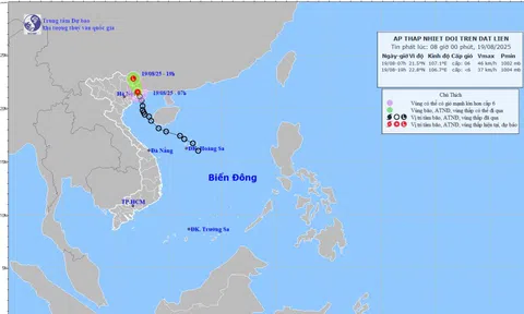 Áp thấp nhiệt đới suy yếu, cảnh báo hình thành bão mạnh trên Biển Đông