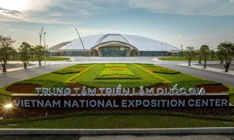Vingroup của tỷ phú Phạm Nhật Vượng lập kỷ lục chưa từng có tại công trình Top 10 thế giới, đón nhận Huân chương Lao động hạng Nhất
