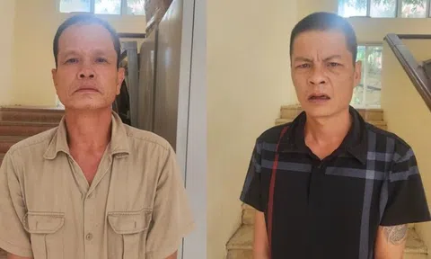 Bắt giữ 2 đối tượng dàn cảnh trộm điện thoại giữa ngã tư tại Hà Nội