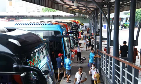 Xe khách không tăng giá, không 'nhồi nhét' khách dịp 2/9