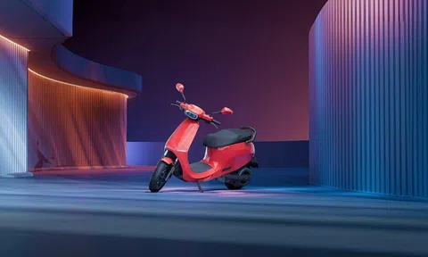 Xe máy điện phong cách cổ điển, màu sắc đẹp mê, trang bị ngang Honda SH