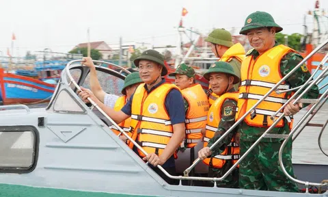 Ứng phó bão số 5: Quảng Trị khuyến cáo người dân không ra khỏi nhà từ 21h hôm nay