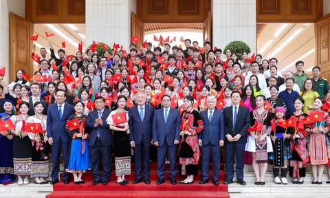 Agribank được Thủ tướng tặng Bằng khen vì đồng hành xóa nhà tạm, nhà dột nát