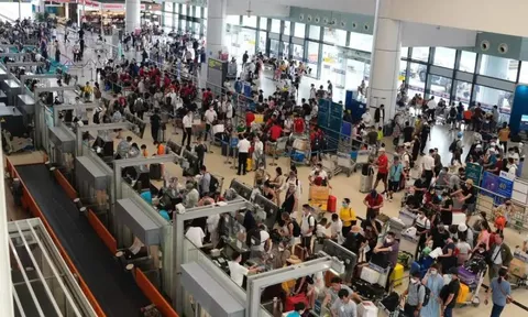 Giá vé máy bay dịp Quốc khánh 2/9 "hạ nhiệt"