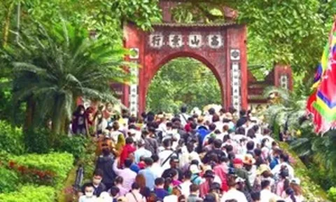 Đề xuất xây dựng tượng đài Hồ Chí Minh tại Đền Hùng