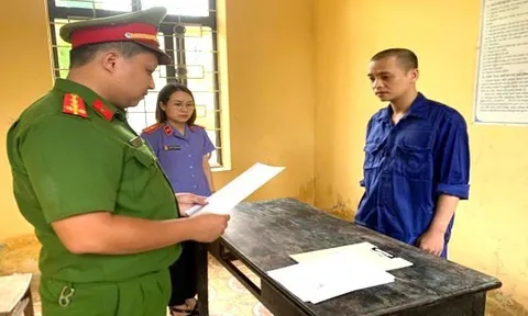 Khởi tố một cộng tác viên của công ty bảo hiểm về tội Tham ô tài sản