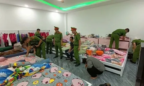 Khởi tố 5 người tổ chức mua dâm ở quán massage, giá 1 triệu đồng/lượt