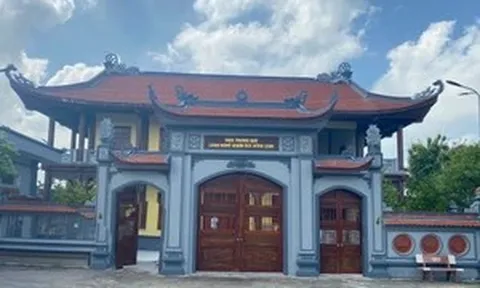 Giữ hồn làng nghề chạm bạc Đồng Xâm