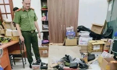 Công an Hà Nội bắt giữ người rao bán súng bắn đạn bi trên YouTube