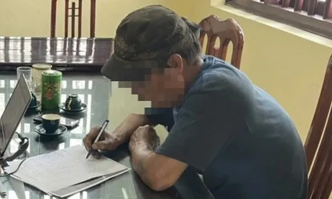 Chia sẻ thông tin bịa đặt về lãnh đạo, người đàn ông bị phạt 7,5 triệu đồng