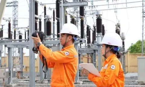 Khách lại phàn nàn hóa đơn điện tăng vọt, EVN lên tiếng