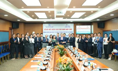 Thiết lập đường dây nóng trực tiếp giữa Bệnh viện Đại học Y dược TPHCM với FPT Long Châu