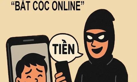 Giải cứu thiếu nữ bị “bắt cóc online” sau cuộc gọi của shipper giao hàng