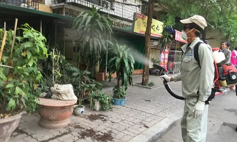 Hà Nội cảnh báo sốt xuất huyết bùng phát, nhiều ổ dịch nguy cơ cao