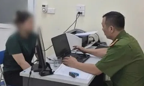 Giải cứu nữ sinh ở Hà Nội khỏi bẫy lừa đảo 'bắt cóc online'